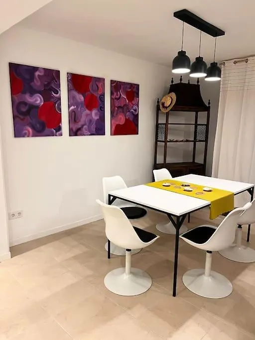 Sunshine Serenity Coast Retreat Estepona Apartment